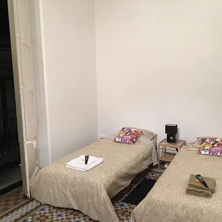 Guest house Happy @ Barcelona