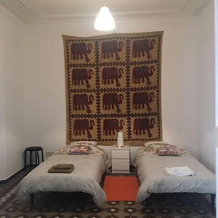 Guest house Happy @ Barcelona